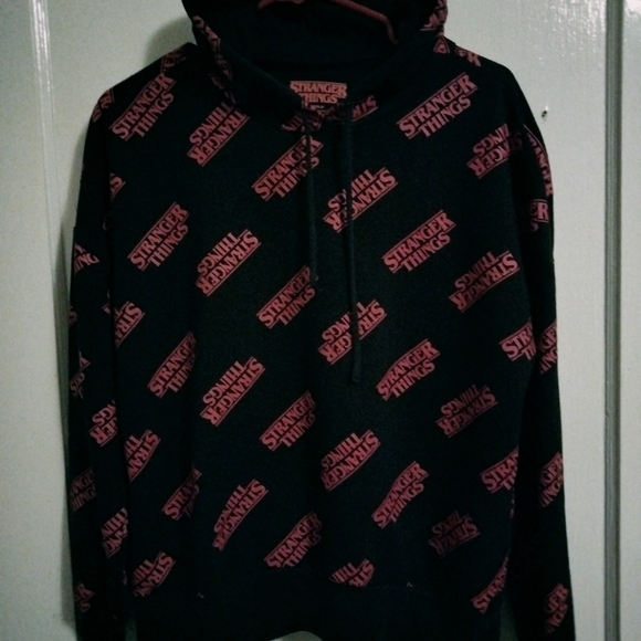 Stranger things pullover - Picture 3 of 5